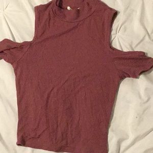Off the shoulder mock neck tight shirt